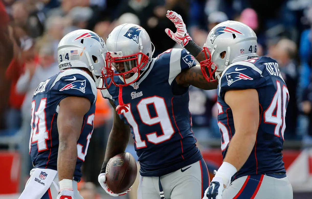 Patriots march through Indy towards top seed status