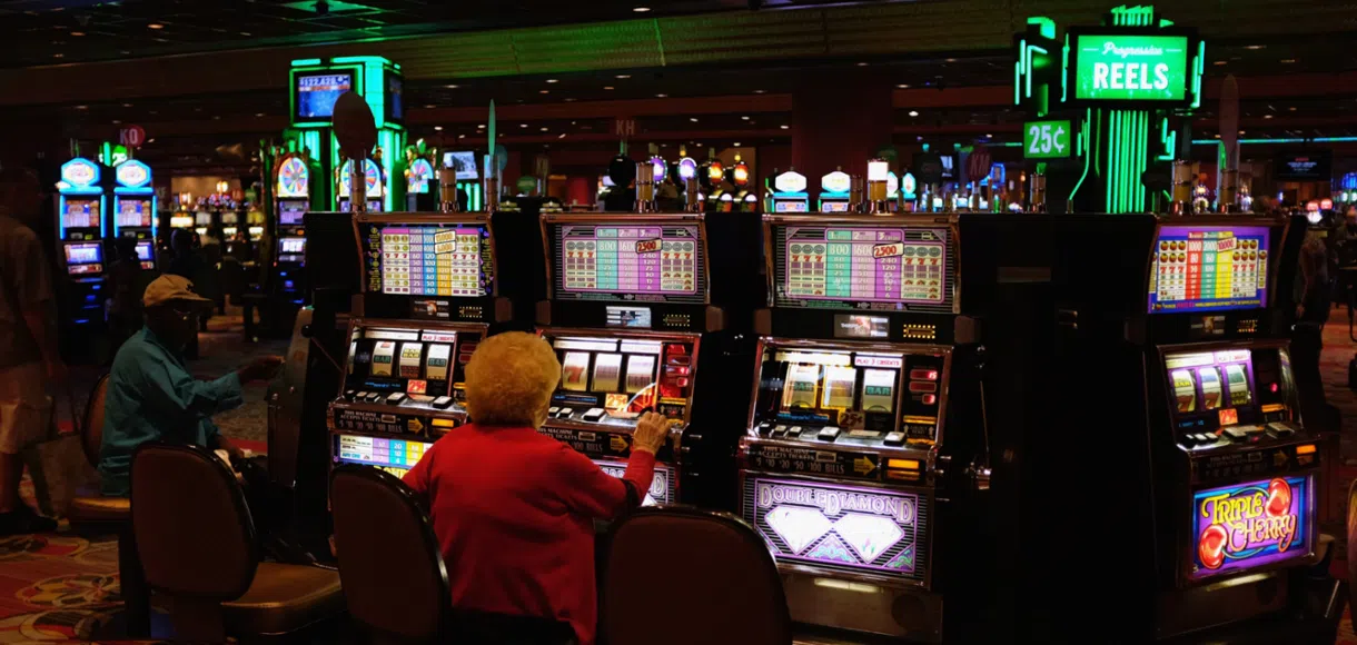 How do casinos use music to make games more entertaining?