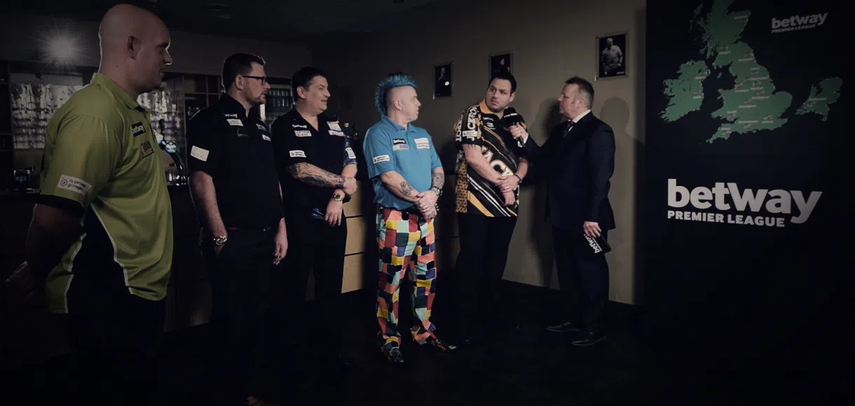 Watch the stars of the 2016 Betway Premier League take on the Flight Map Challenge