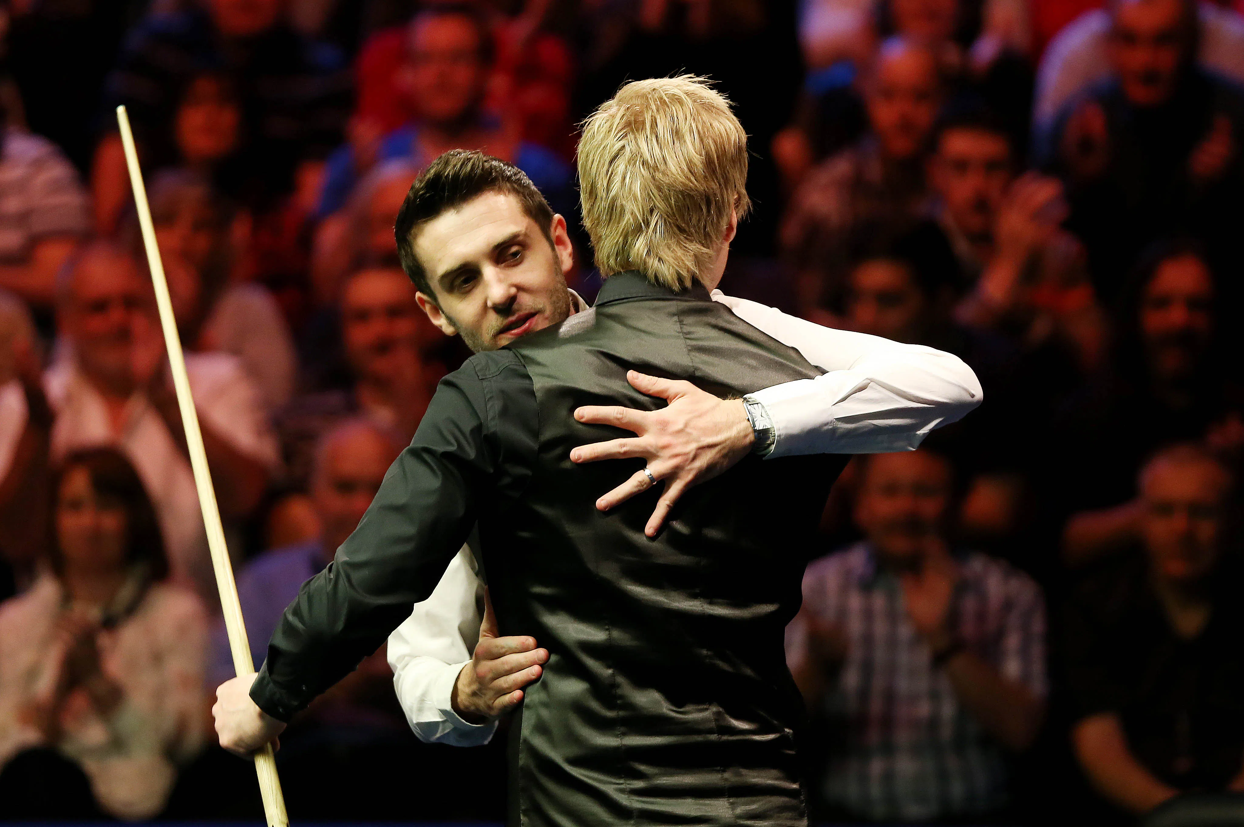 Neil Robertson and Mark Selby primed for UK Championship semi-final duel