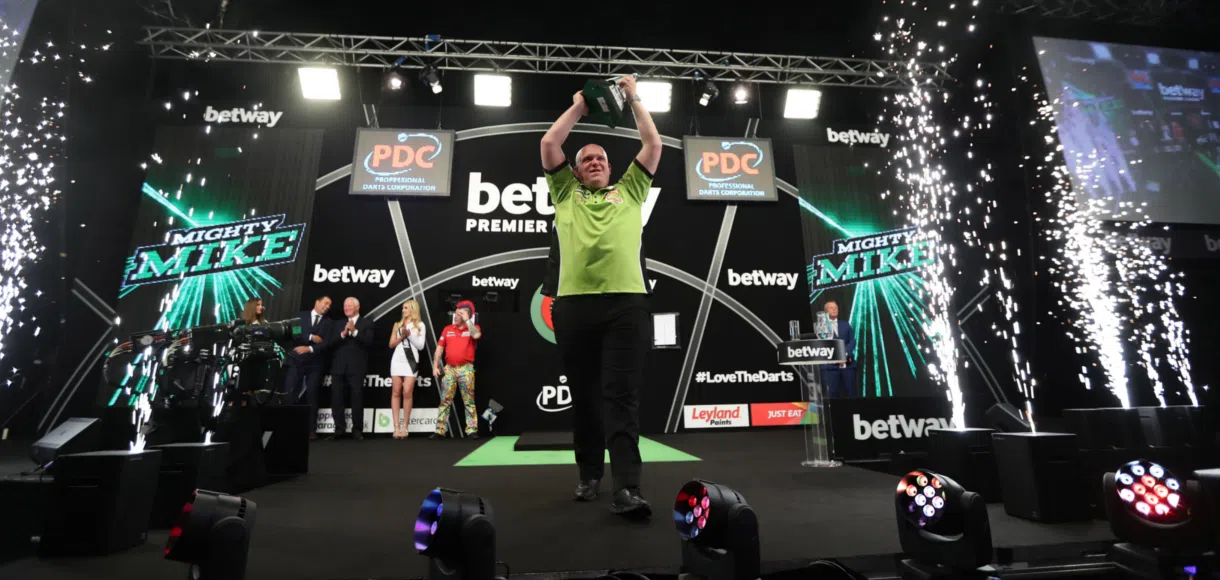Darts Betting tips: 2018 Premier League play-offs