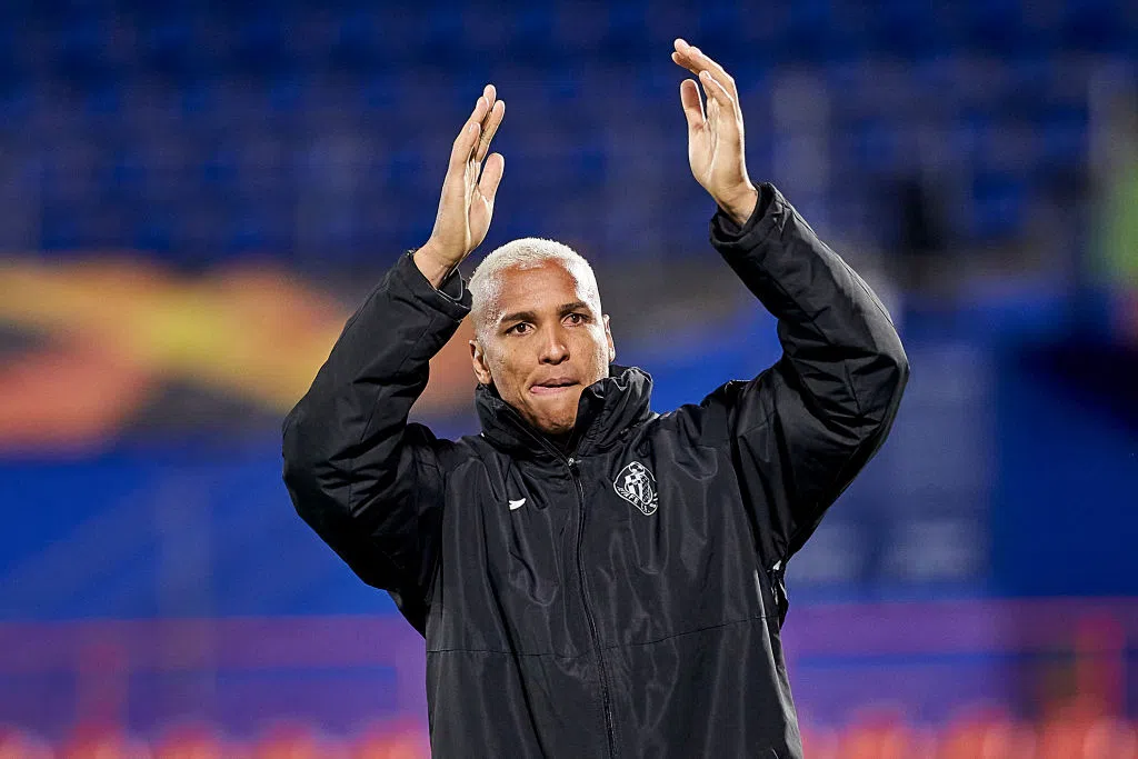 De volta ao Alavés, Deyverson tenta se reencontrar no futebol espanhol