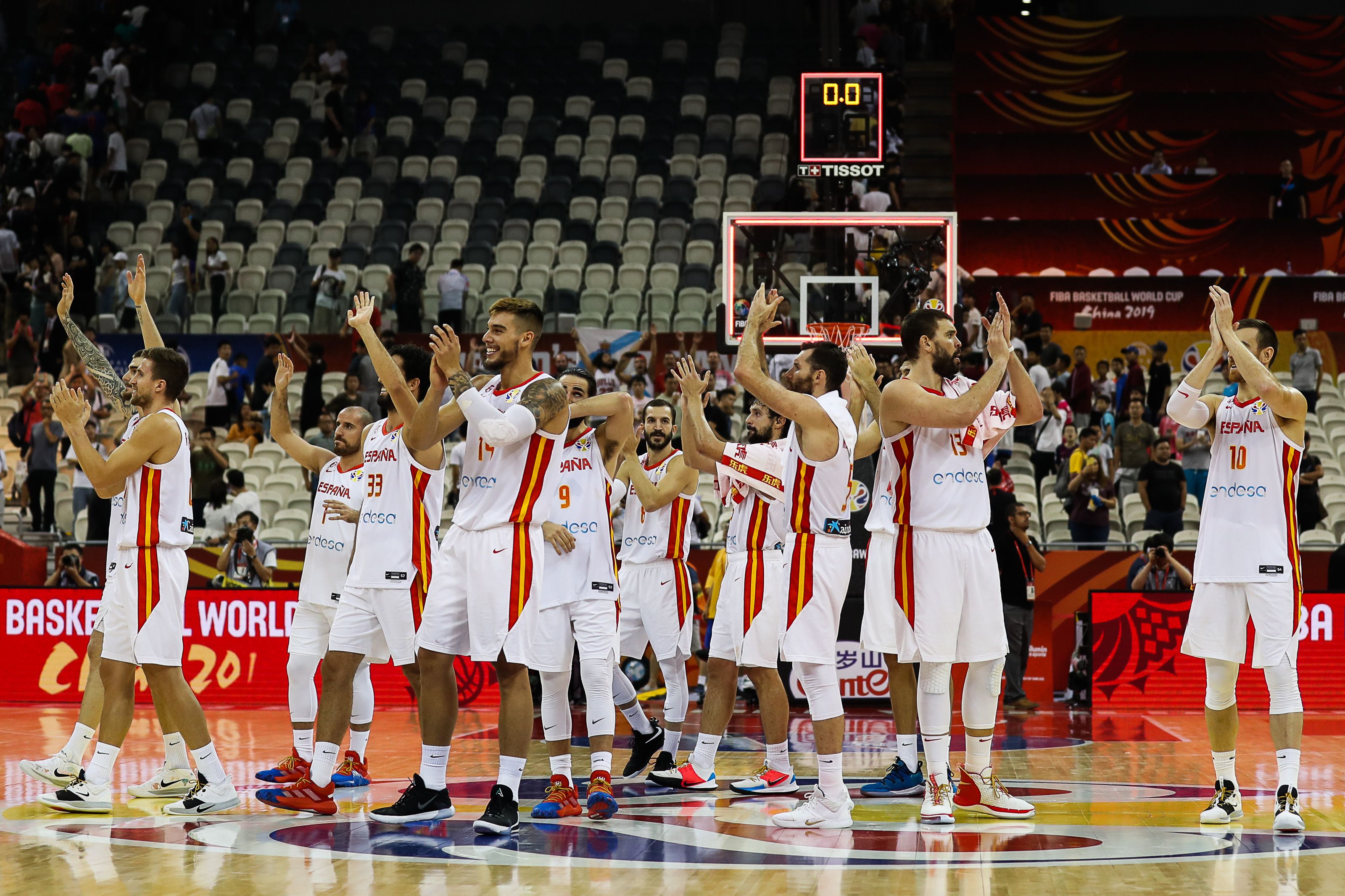 Willy Hernangómez: de melhor jogador no Europeu de basquetebol a