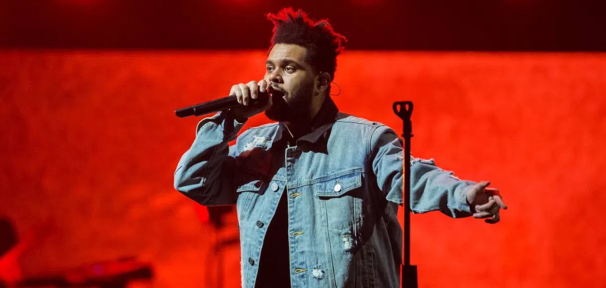 Super Bowl novelty props: Best bets for the halftime show, Gatorade colour and anthem