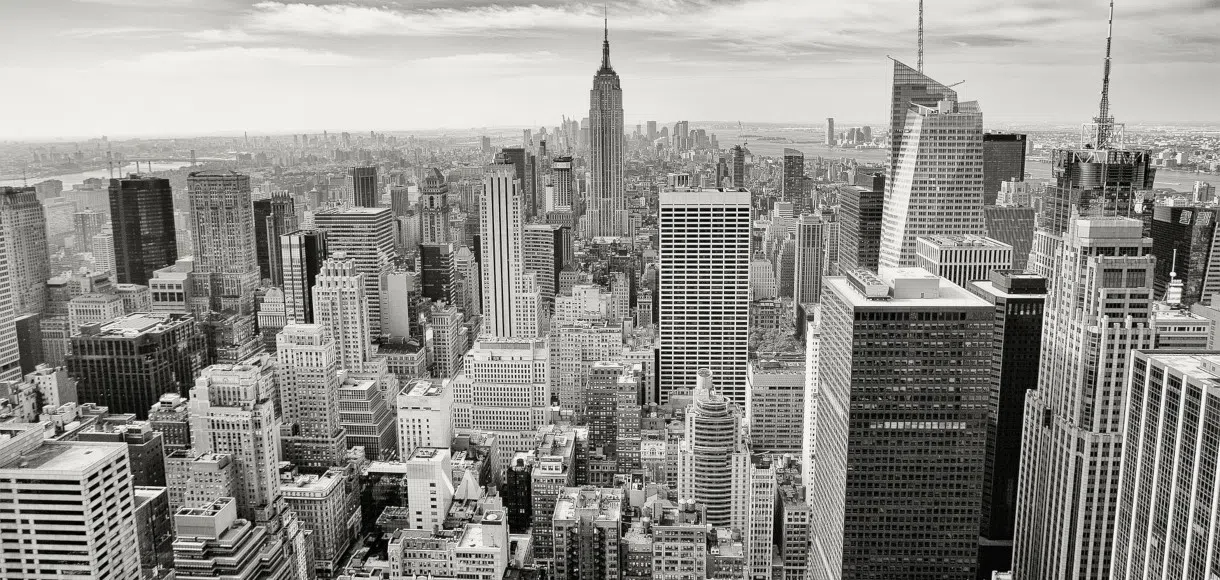 Blackjack: What is the 2-1-2 Manhattan betting system?