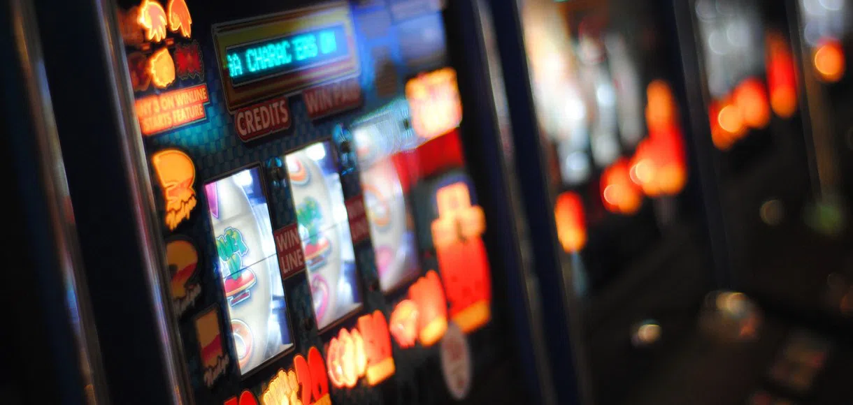 Rainbow Riches slot review
