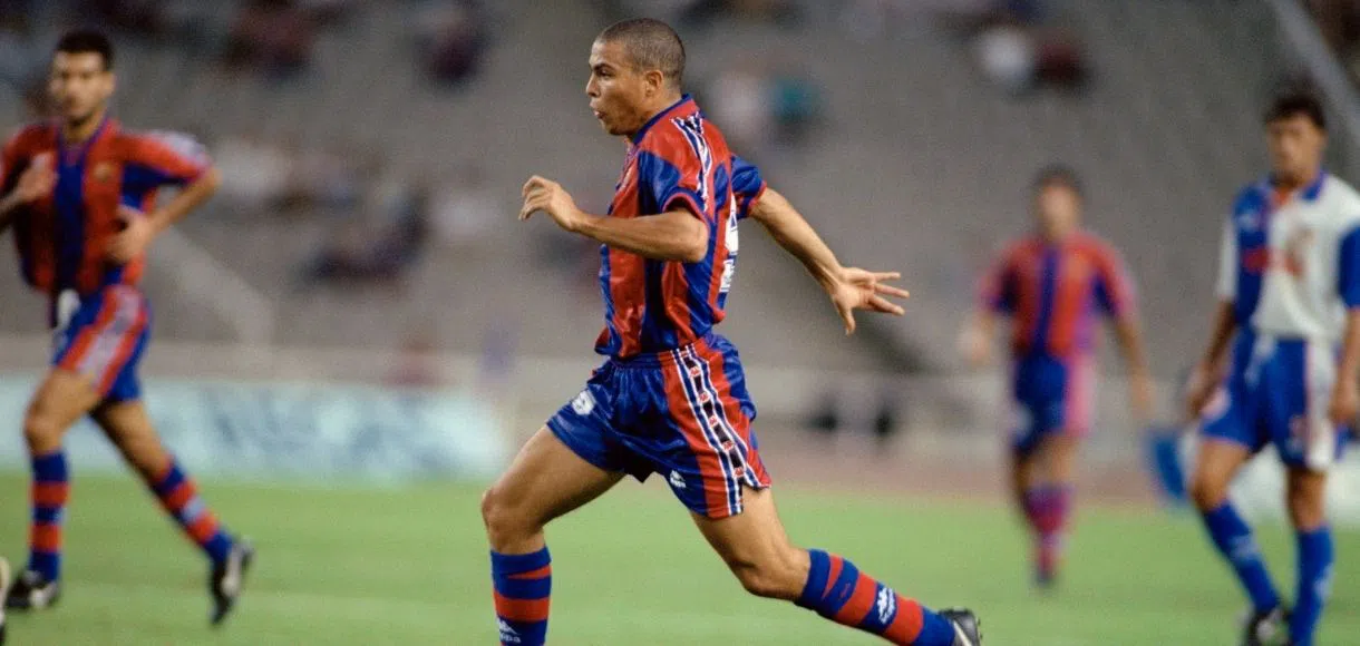 Ronaldo foi melhor no Barça ou no Real? Relembre a passagem dele pela Espanha