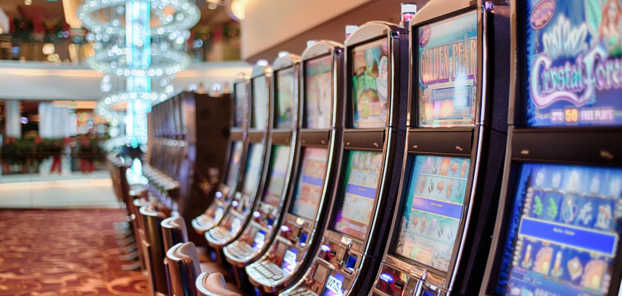 Betting on Slots Online - How Much Should You Bet Playing Online Slots