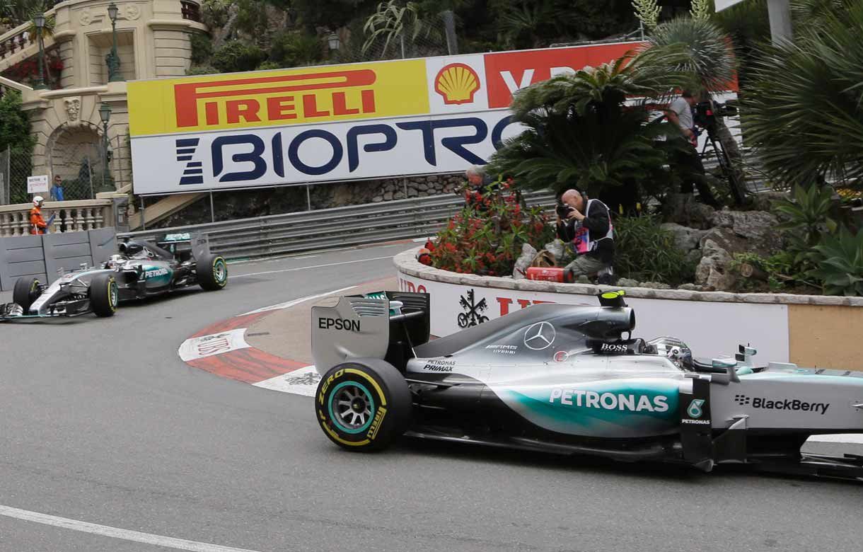 F1 is ill but Hamilton and Rosberg can keep it alive