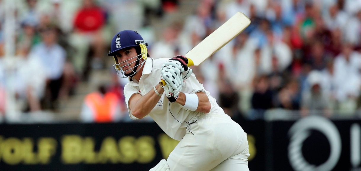 Quiz: Ashes cricket bat manufacturers brands