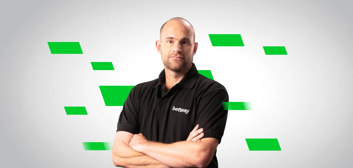 WATCH: Betway Global Tennis Ambassador, Andy Roddick, comes out of retirement for one final attempt to win Wimbledon*