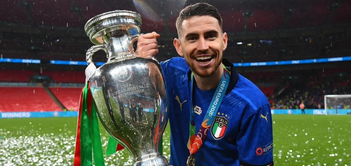 Por que Jorginho, que hoje brilha na Premier League, se naturalizou italiano?