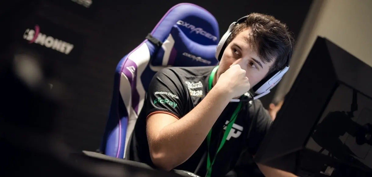 Quais os times brasileiros de CS:GO no cenário internacional