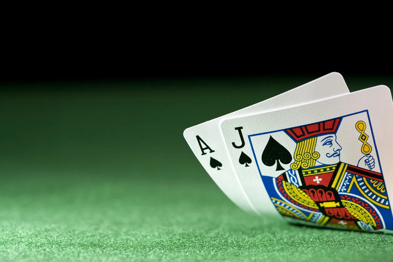 🃏 Tipos de Barajas de Cartas y sus diferencias