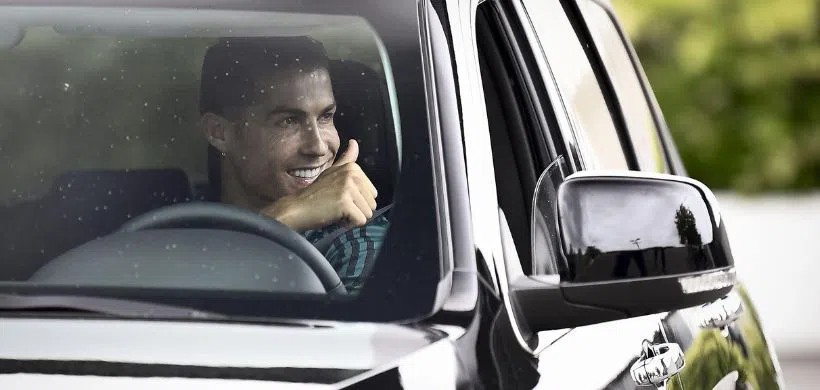 De Messi a Ibrahimovic: ¿cuánto cuestan los autos de los futbolistas?