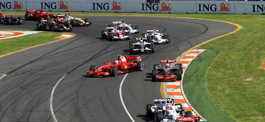 Mark Gallagher: Lewis Hamilton could have problems with Ferrari teammate