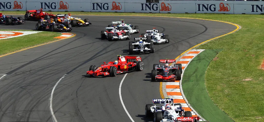 Mark Gallagher: Lewis Hamilton could have problems with Ferrari teammate