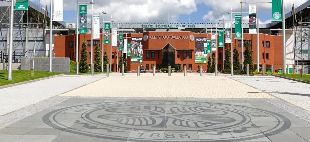 Paul Lambert: Jens Berthel Askou could handle the Celtic job