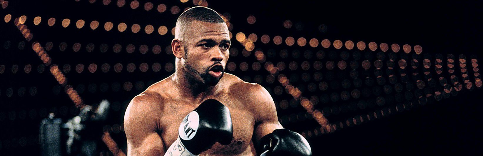 Roy Jones Jr.: Fighting someone from the YouTube era is a good thing