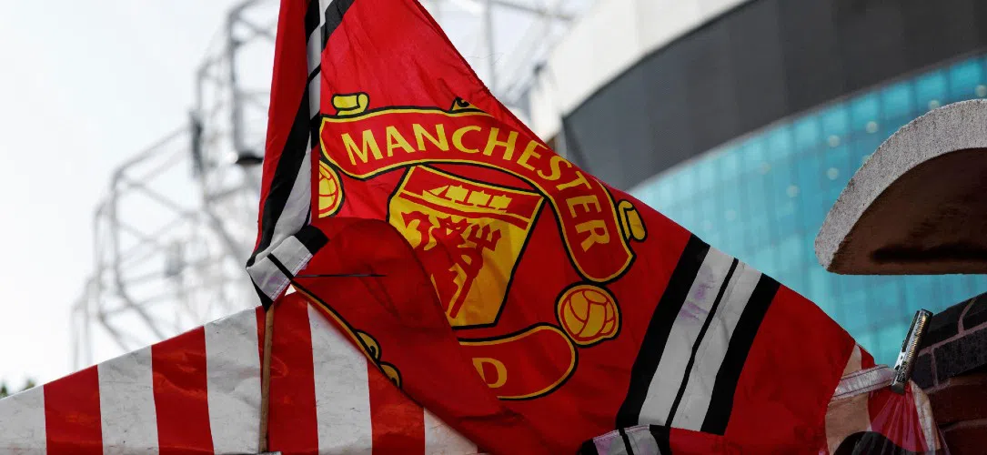 Lee Sharpe: Top-4 finish could win Carrick the United job