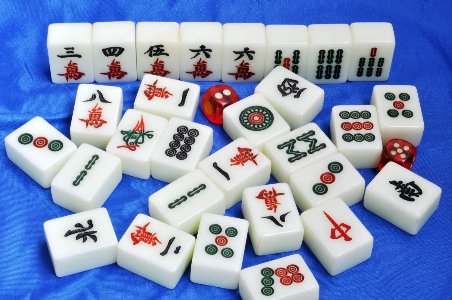 🀄 MahJong: Reglas y cómo funciona el antiguo juego chino